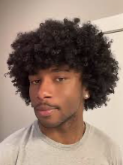 Men's wash and go curly hairstyle